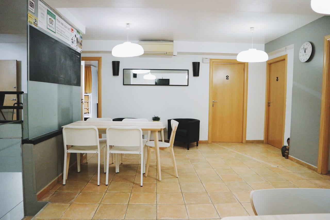Auberge de jeunesse Harmony *