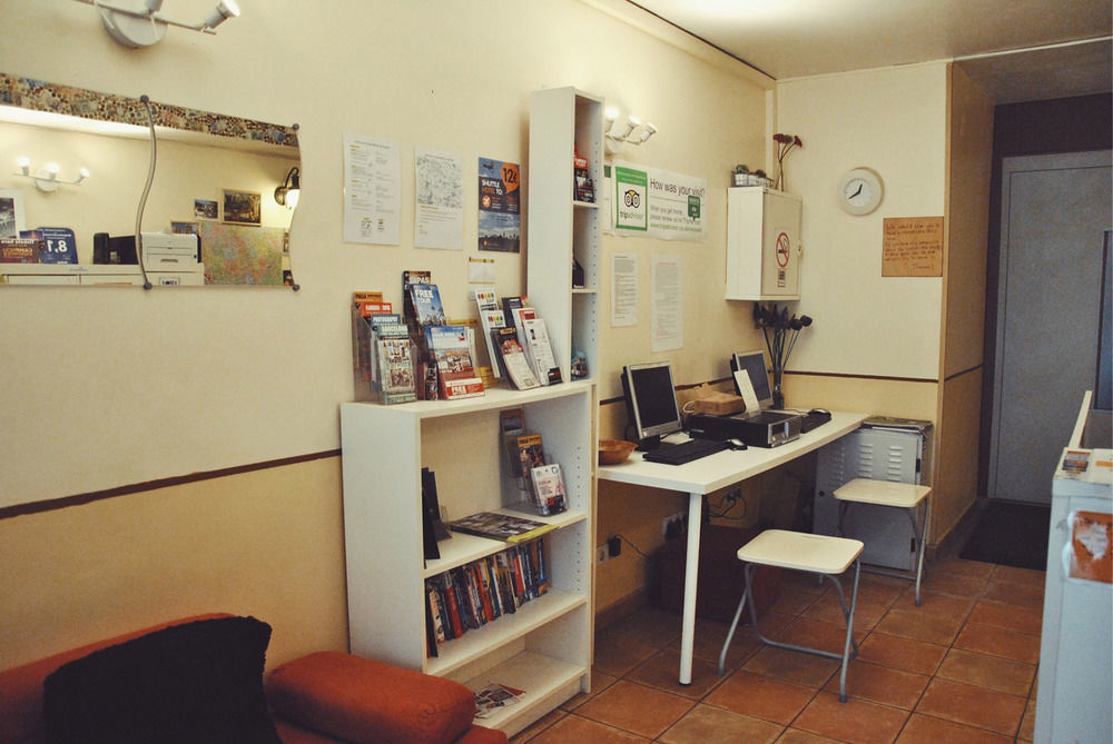 Hostel Harmony