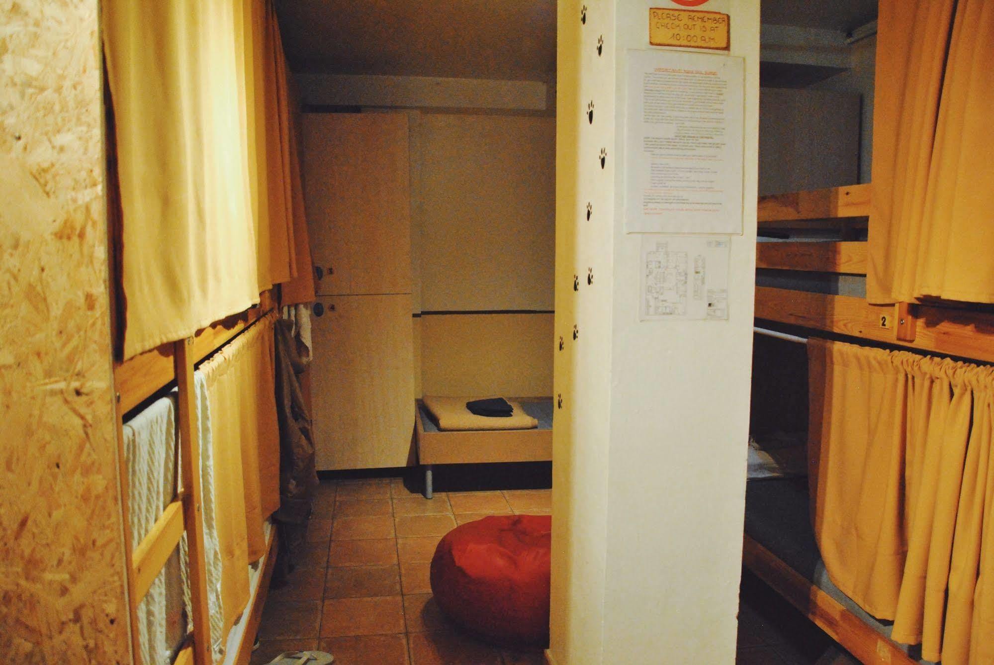 Harmony Hostel Barcelona