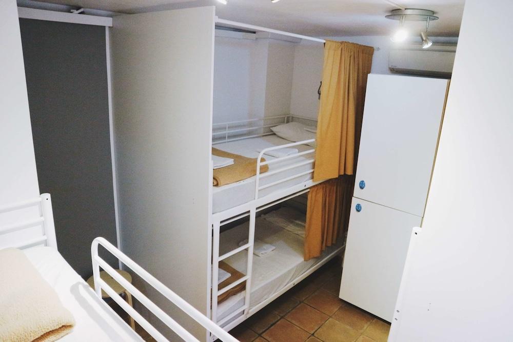 Hostel Harmony